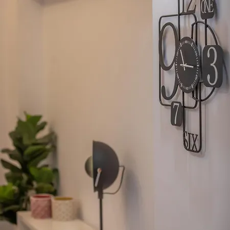 Serenity Lofts 1 شقة *