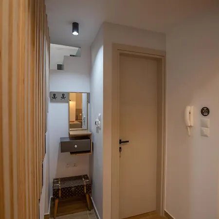 Serenity Lofts 1 Apartment Kardítsa